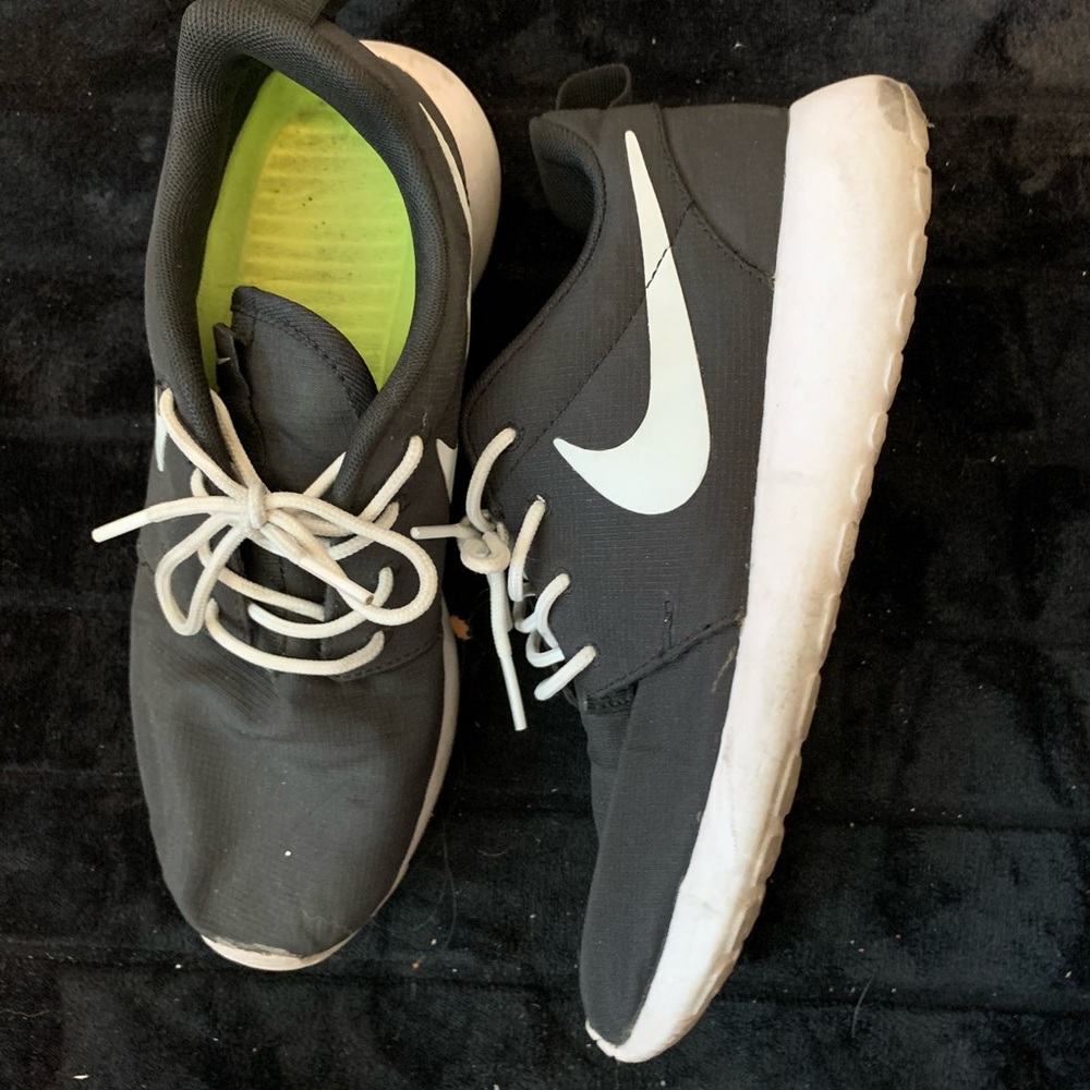 Running shoes - Picture 4 of 6